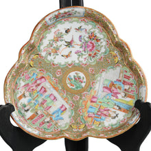 Load image into Gallery viewer, Rose medallion tri shaped tray