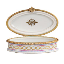 Load image into Gallery viewer, Porcelain box by Le Tallec of Paris. France, c.1948.