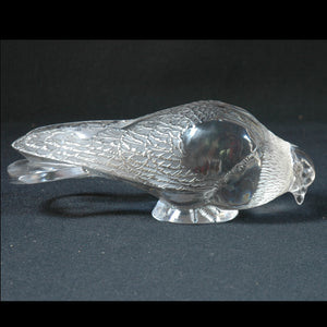 Pair of Lalique pre-war Pigeons Bruges and Verviers, Signed